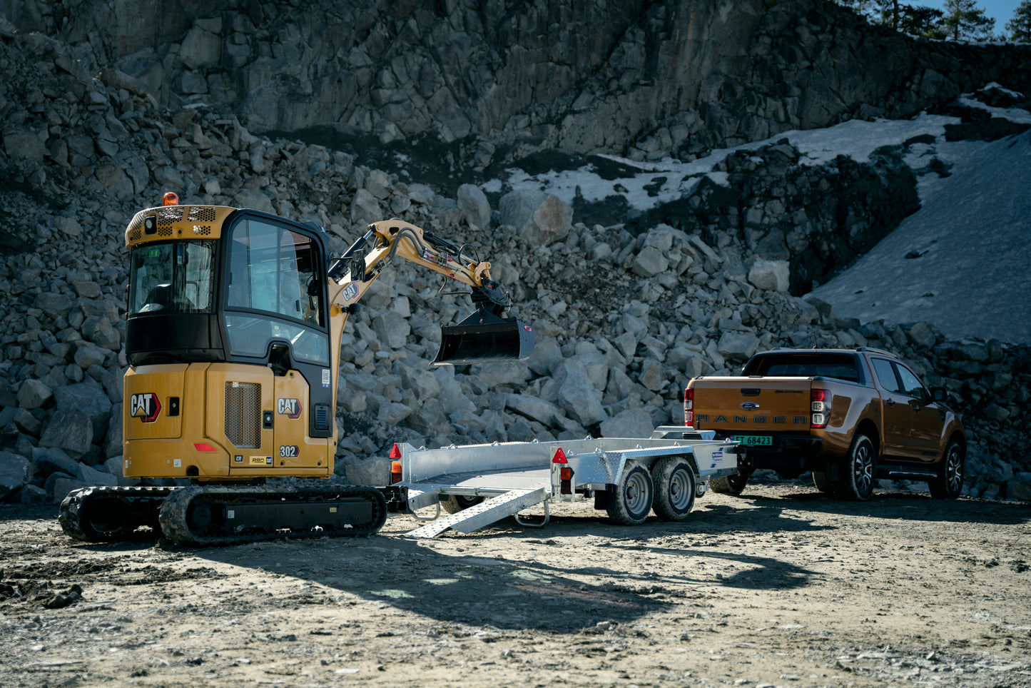 Ifor Williams GH1054 Beavertail Plant Trailer with 1.5m Bevelled Ramp and LEDs