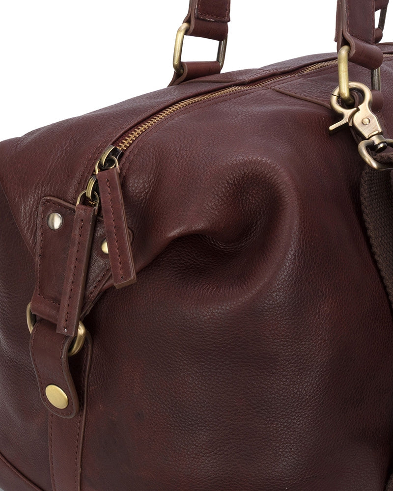 Hoggs Monarch Leather Carryon Holdall