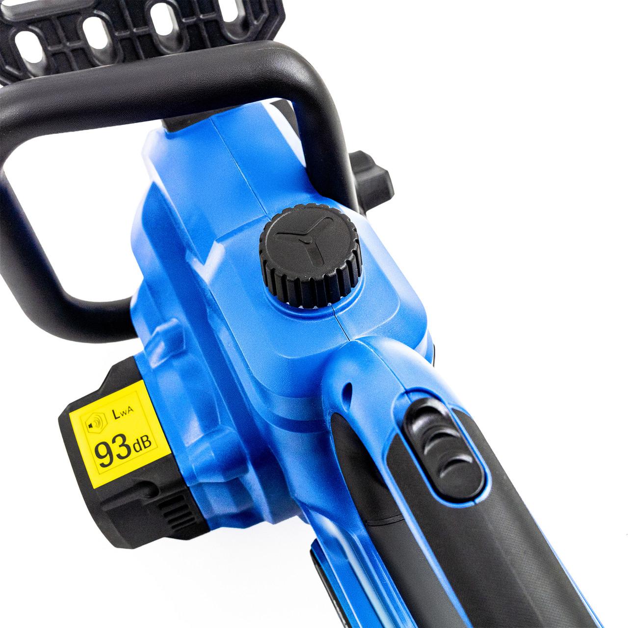 Hyundai HY20CCS10 Cordless Chainsaw 20V Li-Ion 4Ah Battery and Charger