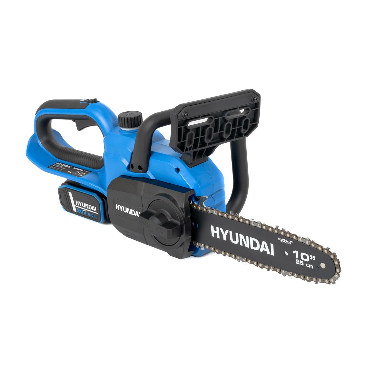 Hyundai HY20CCS10 Cordless Chainsaw 20V Li-Ion 4Ah Battery and Charger