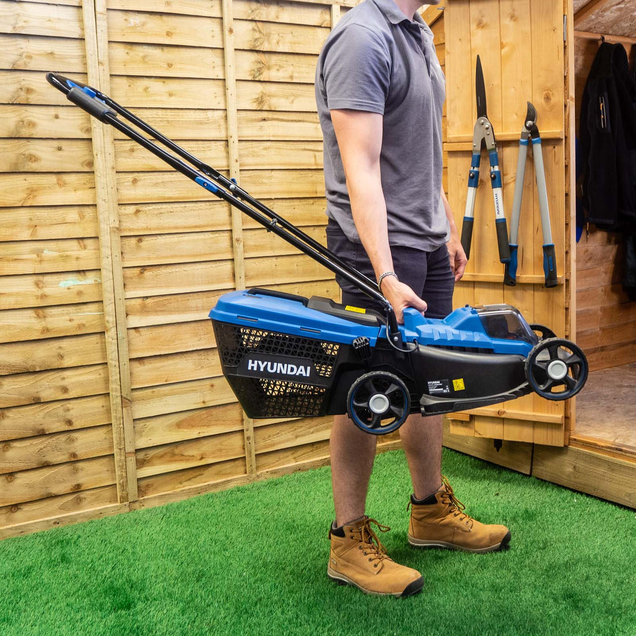 Hyundai HY2193 Cordless Lawnmower