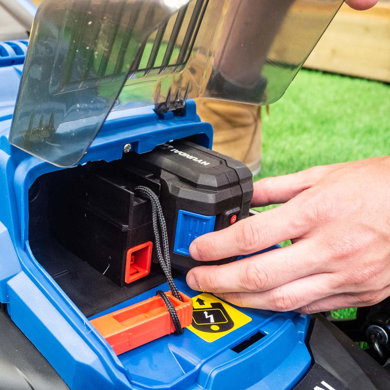 Hyundai HY2193 Cordless Lawnmower