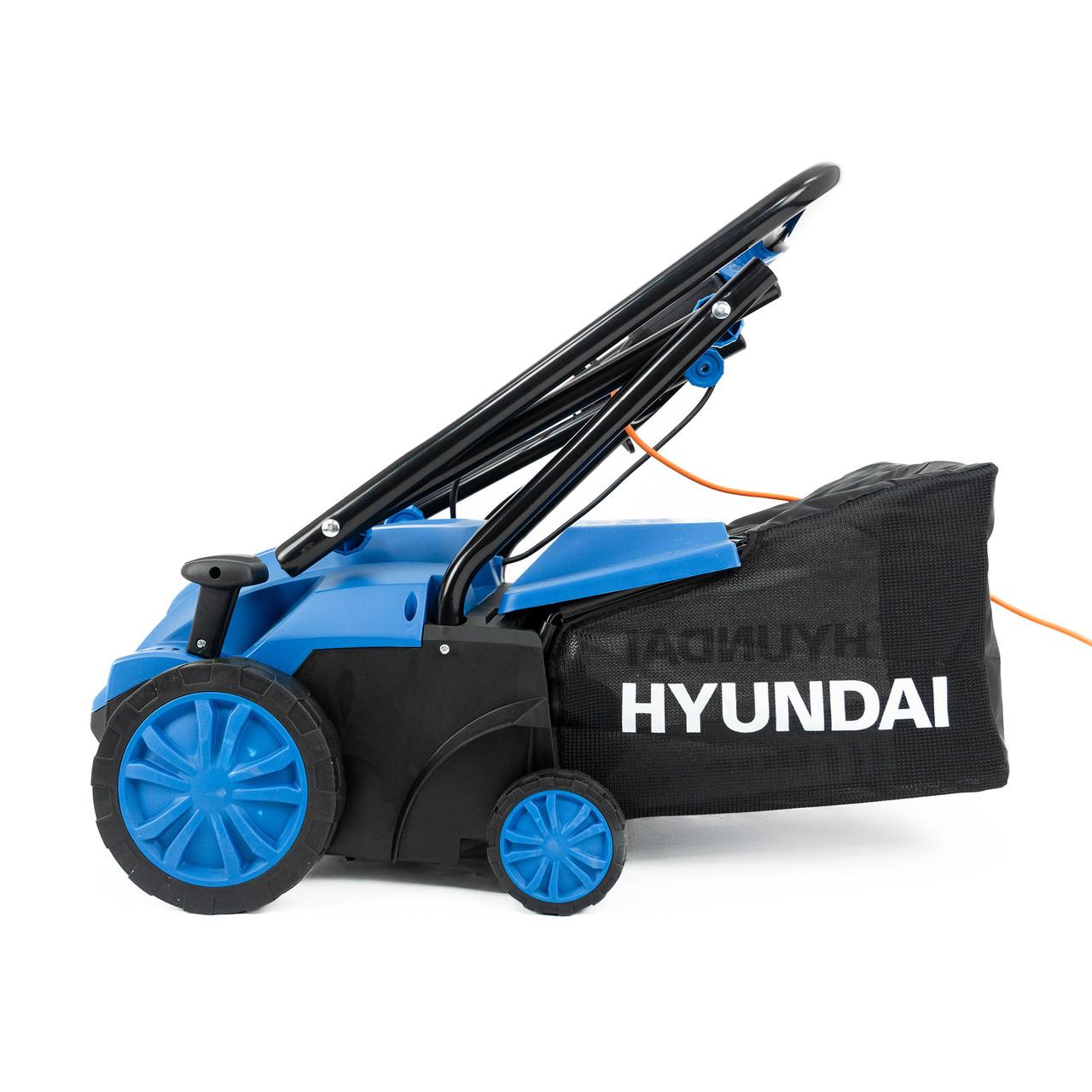 Hyundai HYSW1500E 1500W 32cm Electric Artificial Grass Sweeper & Lawn Brush
