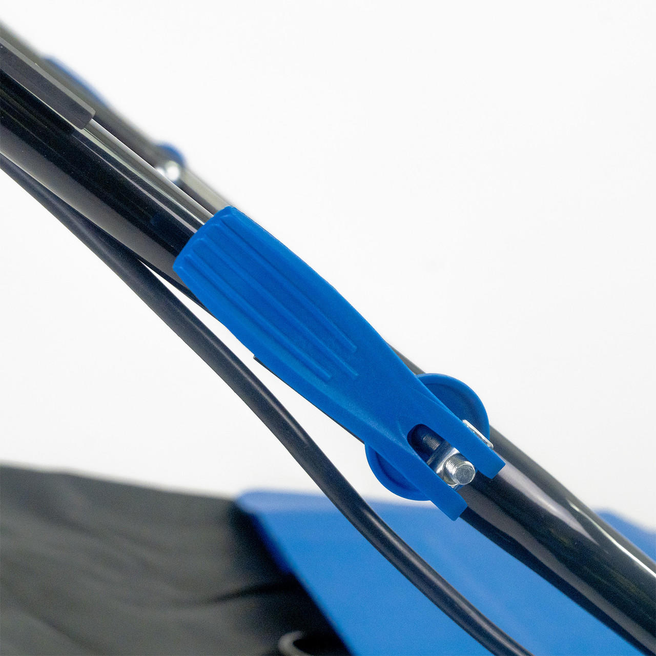 Hyundai HYSW2000E Artificial Grass Sweeper/Brush