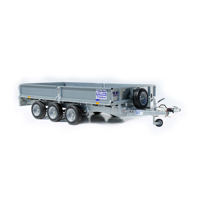 Ifor Williams LM146 13ft 9in Tri-Axle Flatbed Trailer LEDs