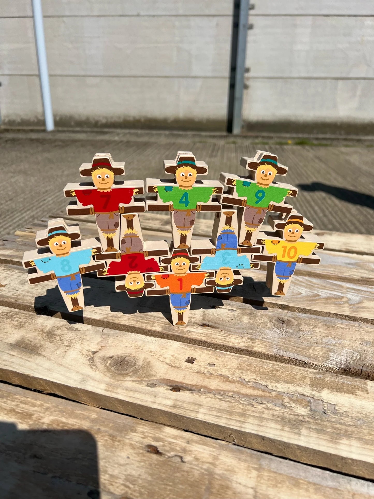 Inside Out Toys - Scarecrow Stacking Game