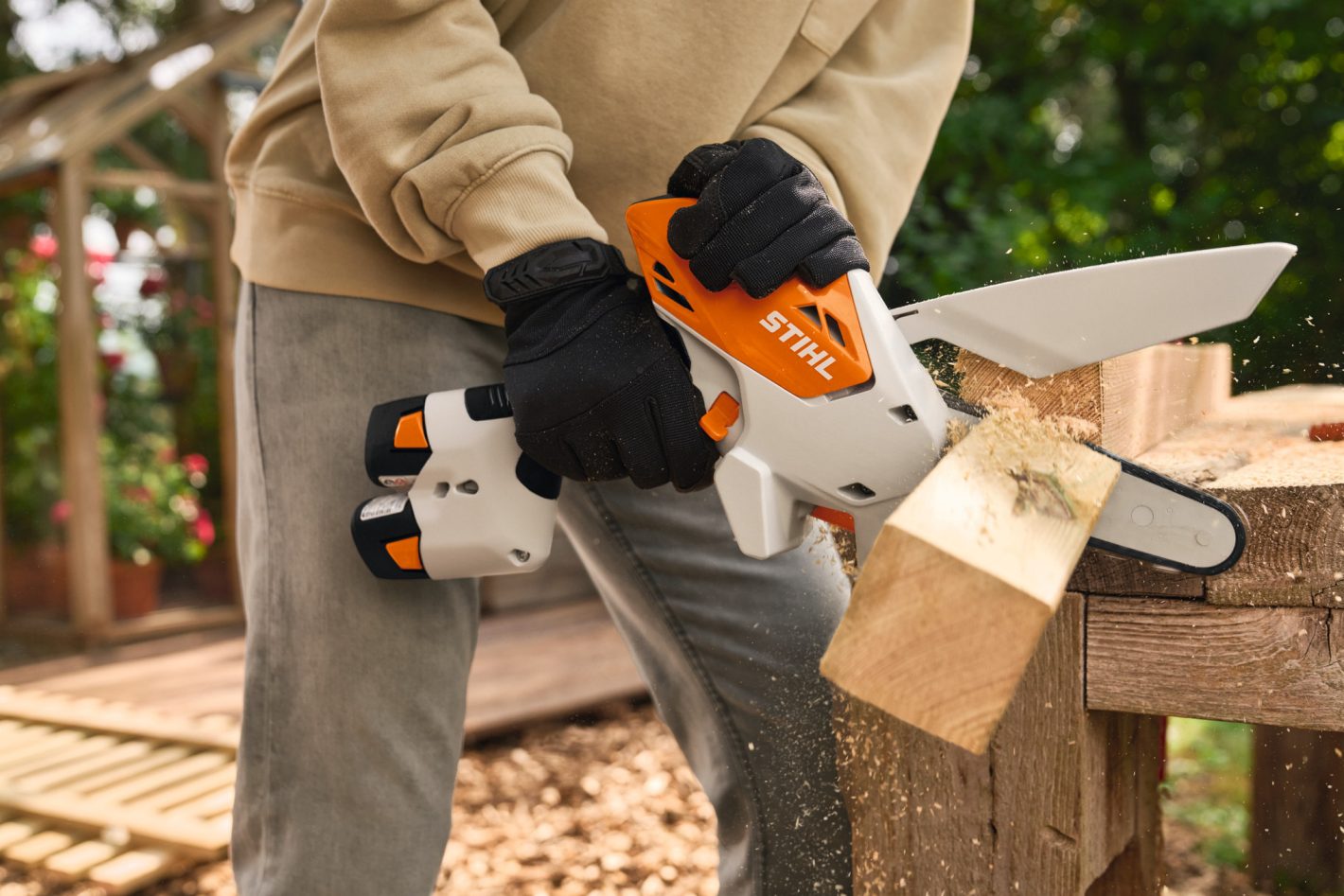 STIHL GTA 30 Cordless Garden Pruner