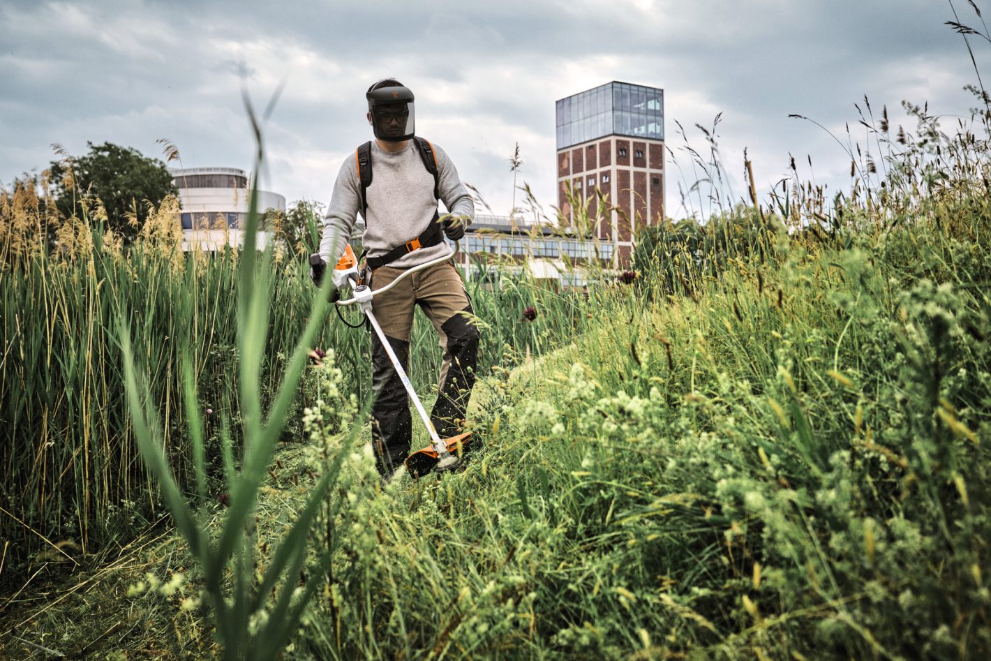 STIHL FSA 140 Cordless Brushcutter - AP System