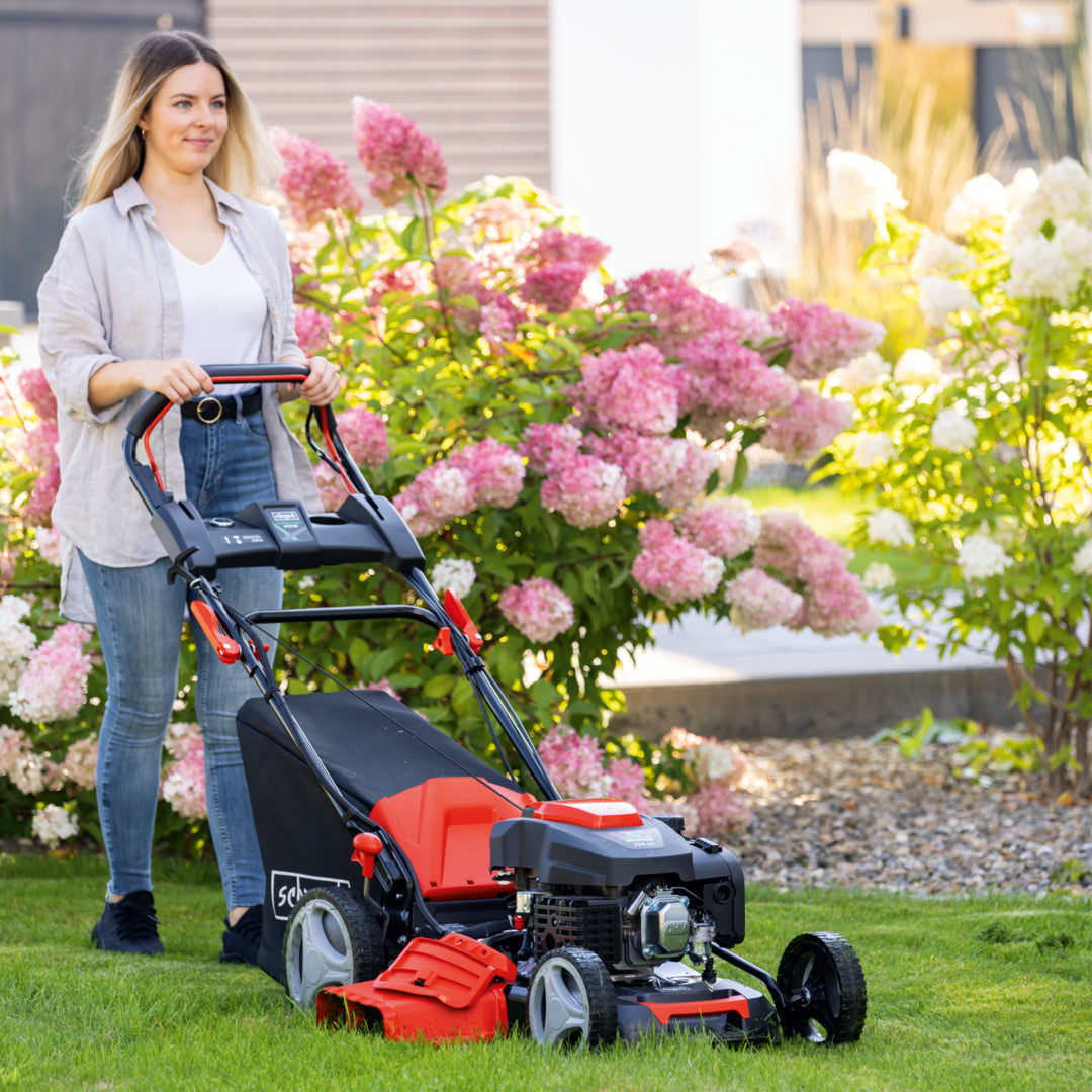 Scheppach MS225-53E Petrol Self-Propelled Lawn Mower 53cm