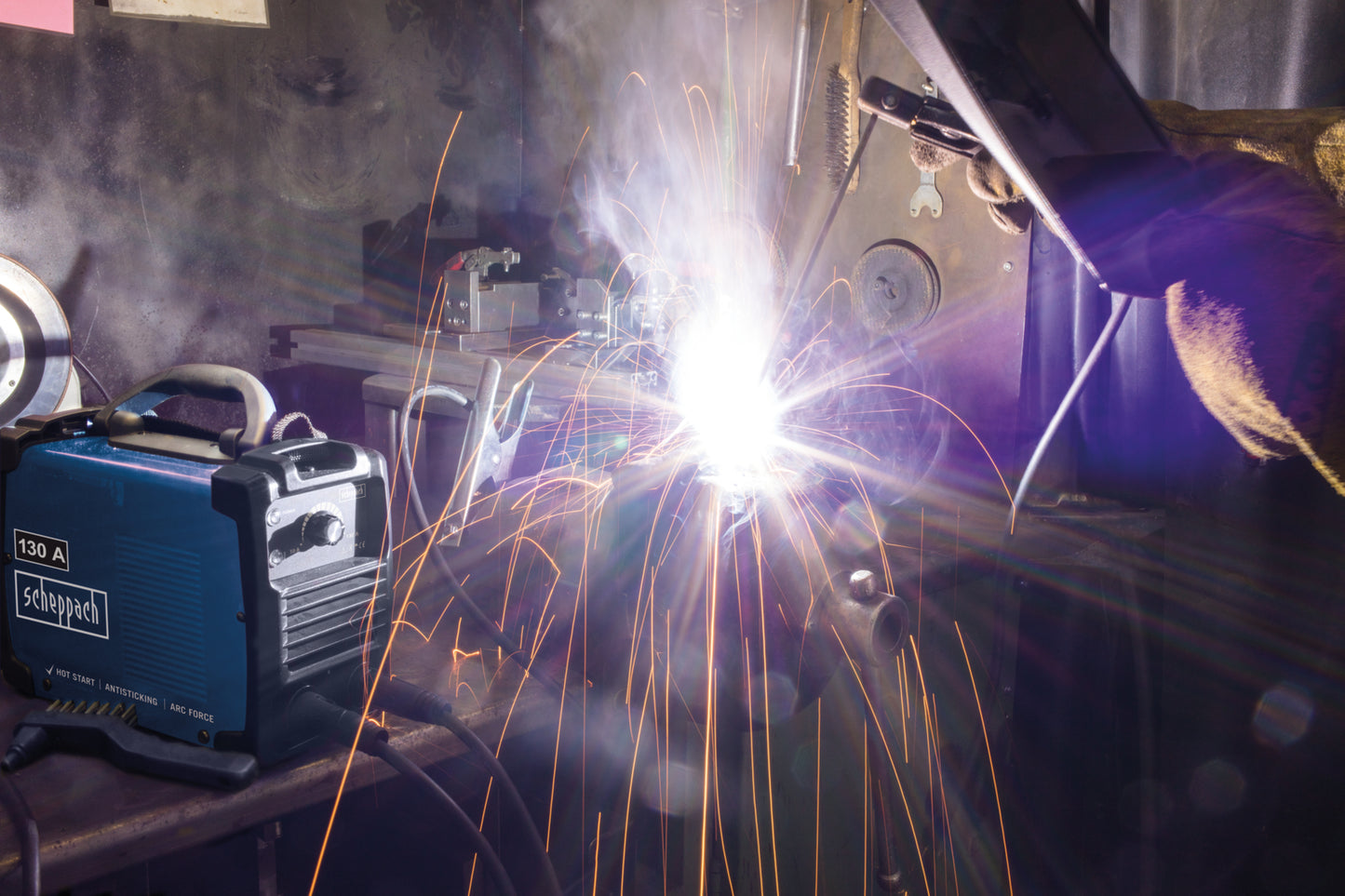 Scheppach WSE1000 Inverter Welding Machine 10-130A