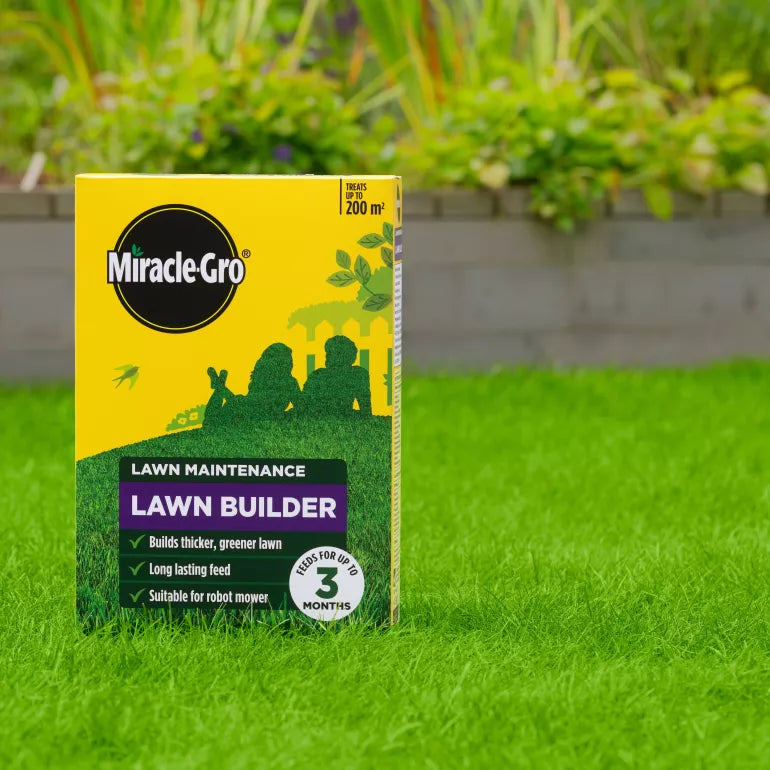 Miracle-Gro Lawn Builder