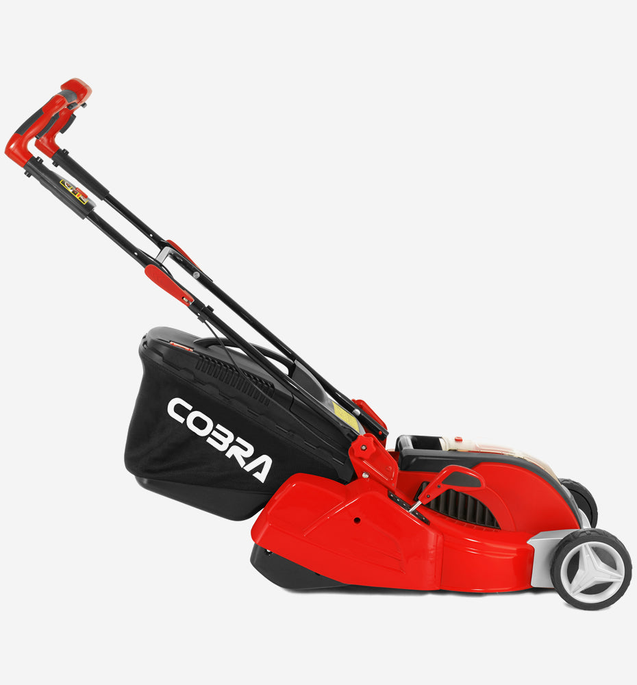 Cobra RM4140V Cordless Rear Roller Lawnmower 41cm