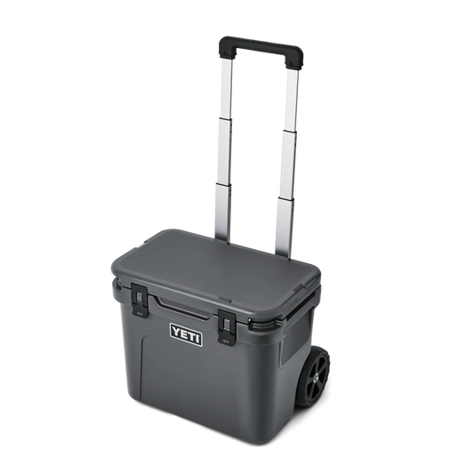 YETI Roadie 32 Wheeled Cool Box - Charcoal