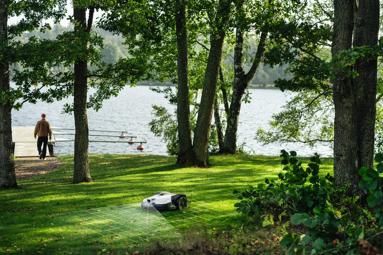Husqvarna Automower 430V NERA Robotic Lawn Mower