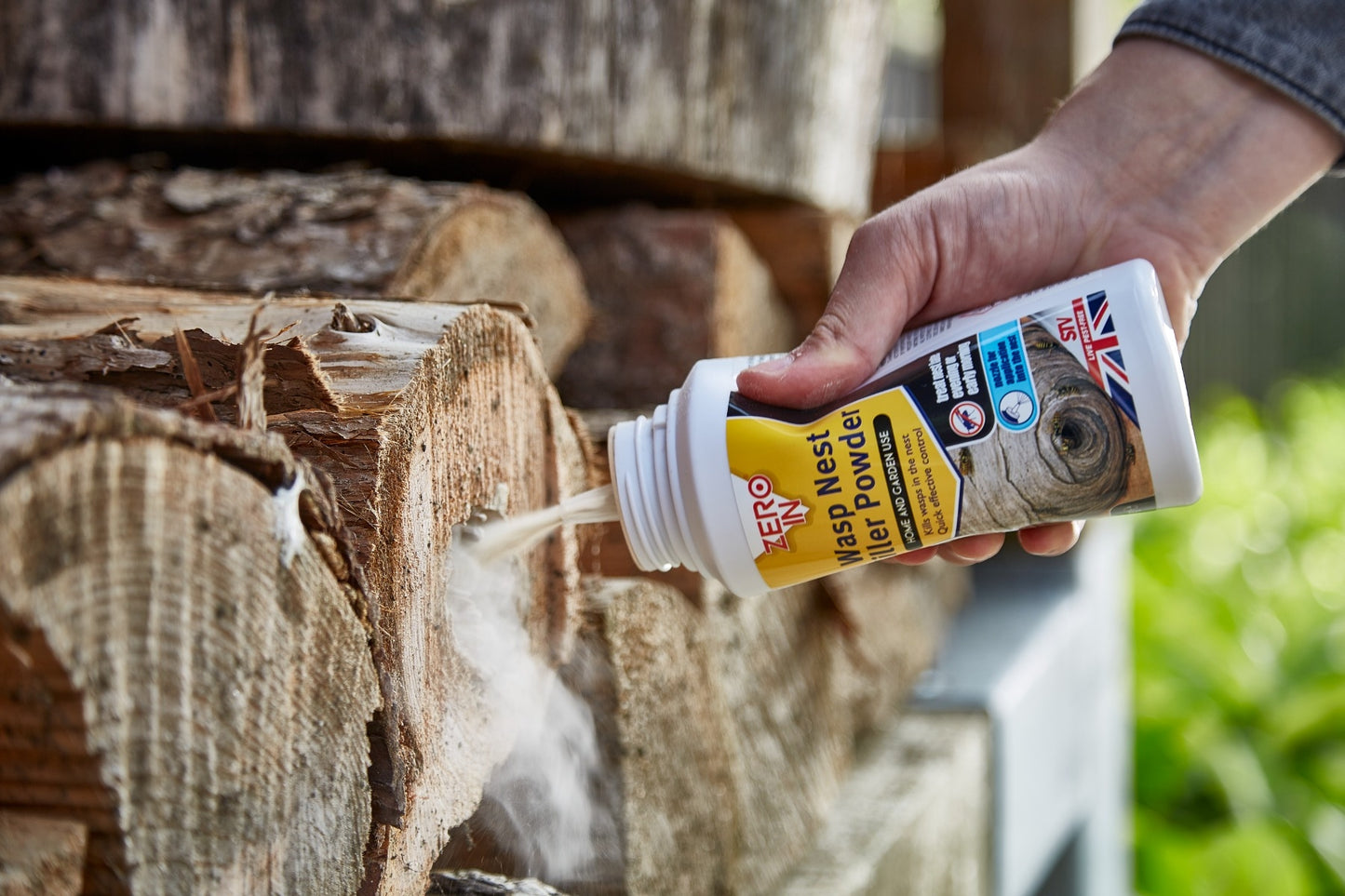 Zero-In Wasp Nest Killer Powder 300g