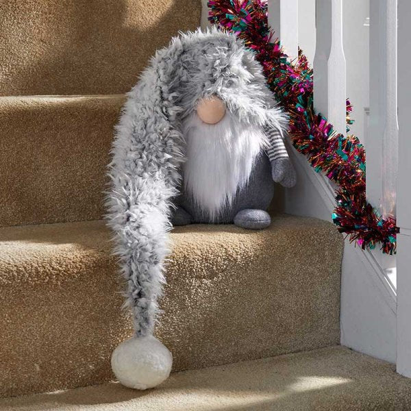 Three Kings Super-Furry Winter Wolf Grey