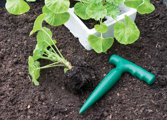 The Good Life Garden Dibber