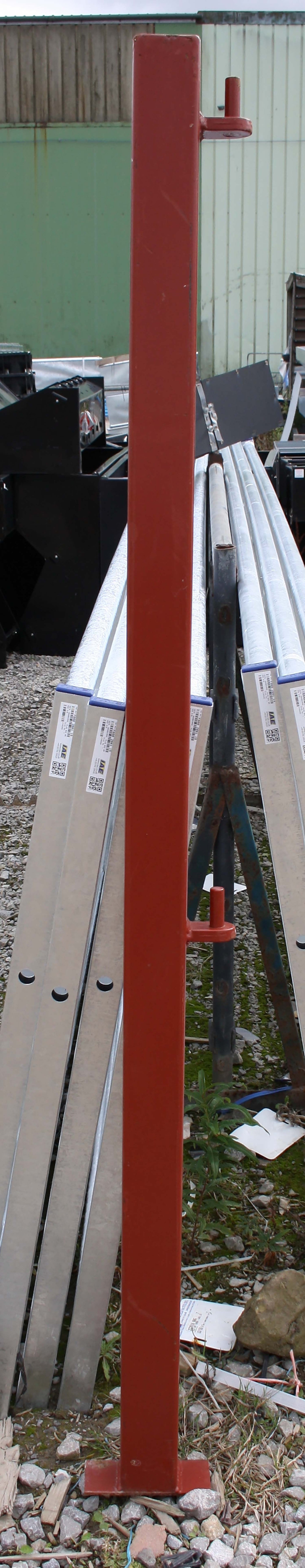 Square Hanging Post Red Oxide 3"