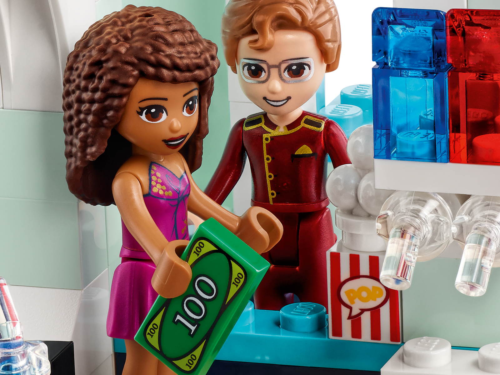 LEGO Friends Heartlake City Movie Theatre 41448