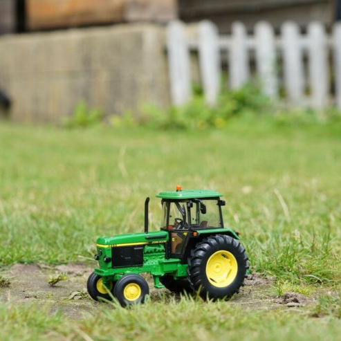 Britains John Deere 3350 2WD - Limited Edition