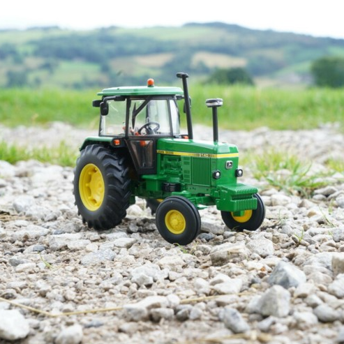 Britains John Deere 3140 2WD - Limited Edition