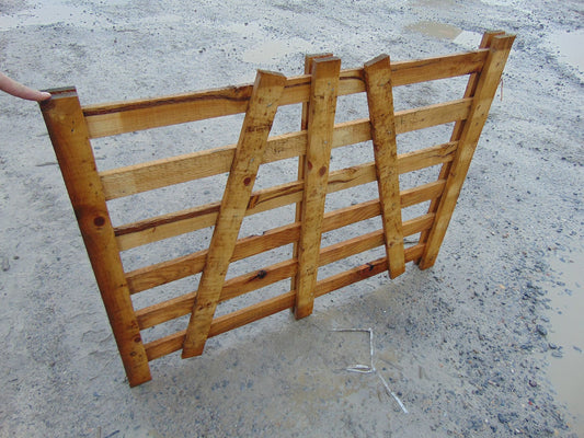 Wooden Sheep Hurdle 1.2m