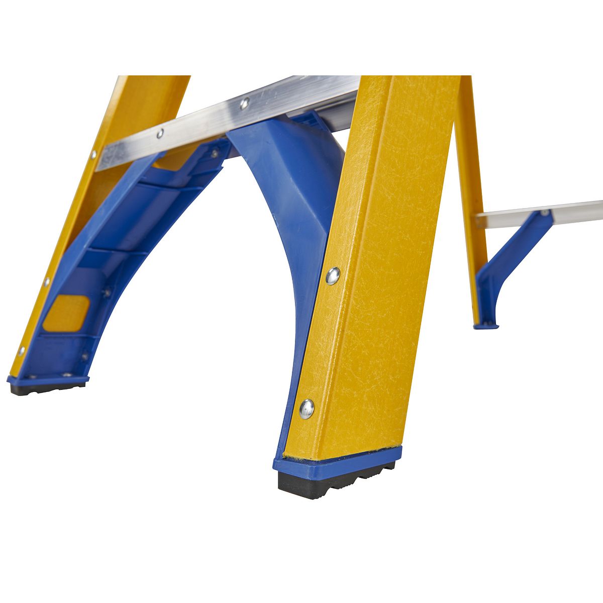 Werner Fibreglass Swingback Step Ladder 6 Tread