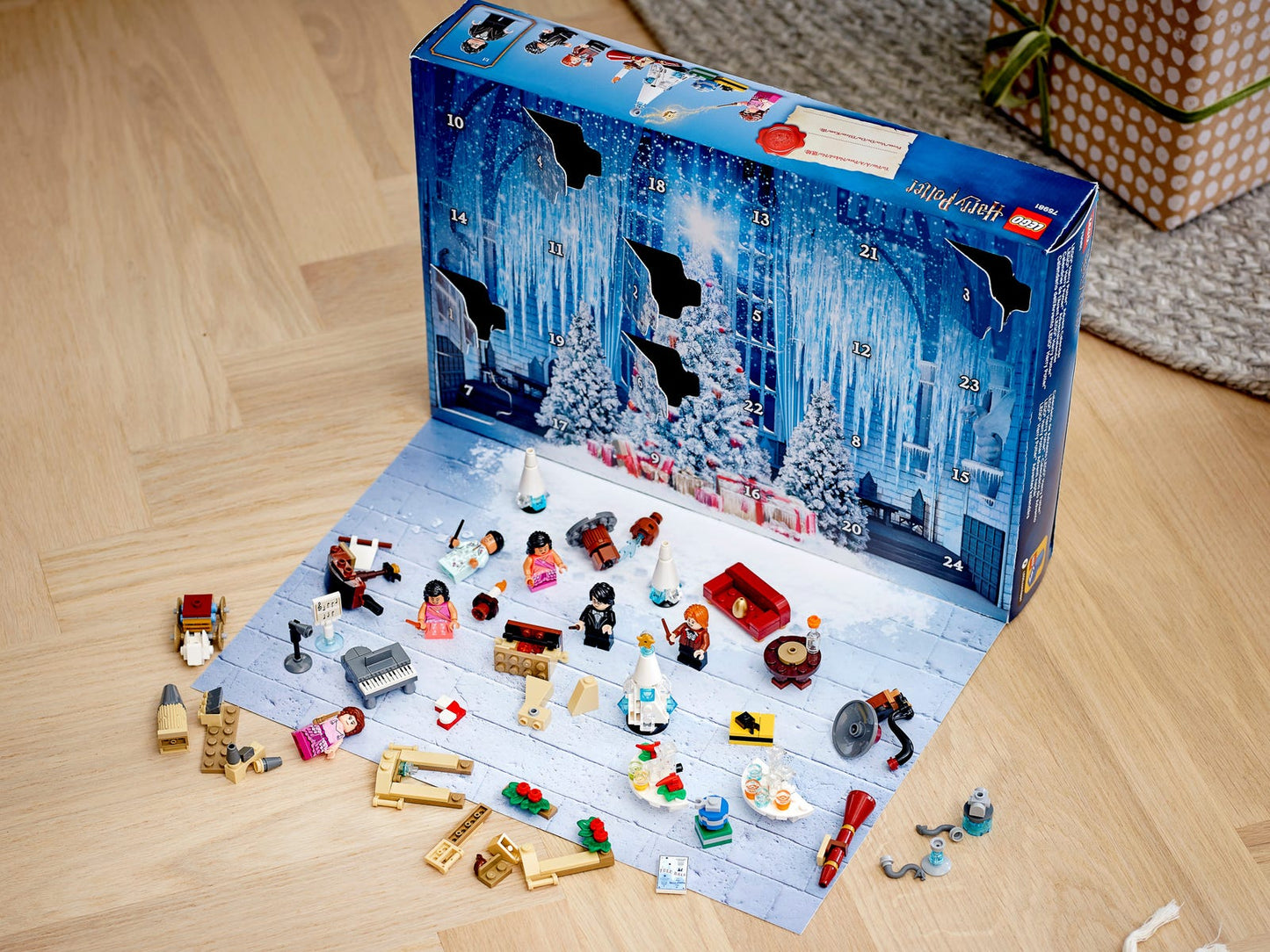 LEGO Harry Potter Advent Calendar 2020 75981