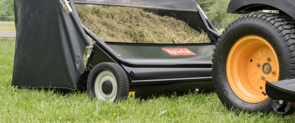 Agri-Fab Tow Lawn Sweeper 52" 45-0546