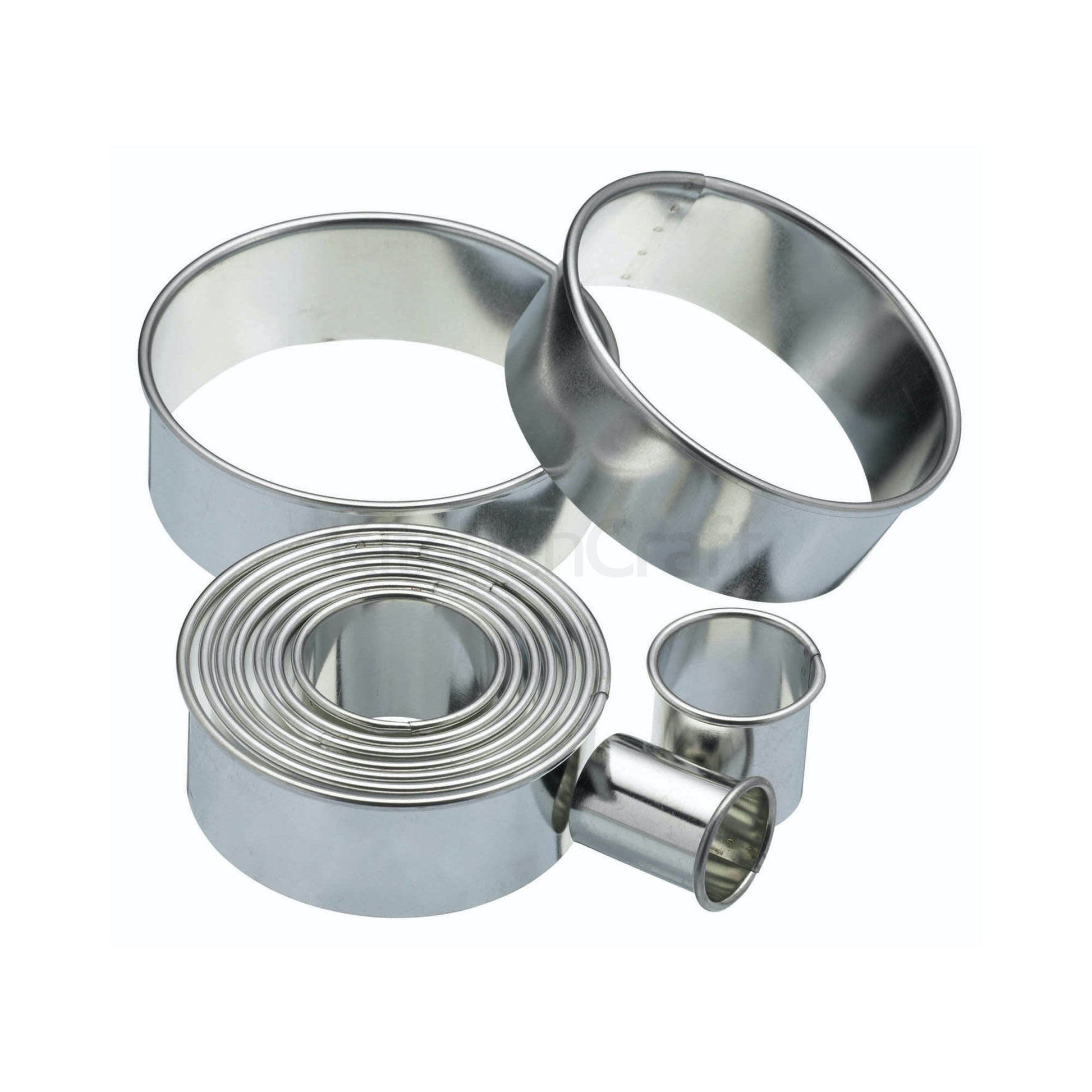 KitchenCraft 11 Round Plain Pastry Cutters w/ Metal Storage Tin