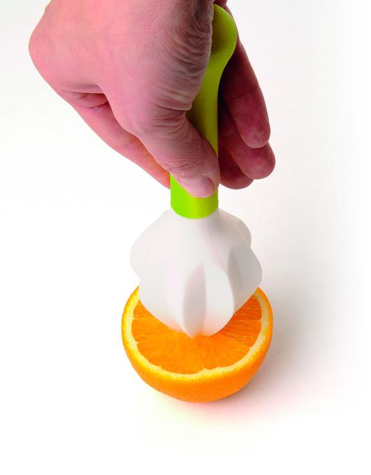 Kitchen Craft Reamer (Assorted Colours)