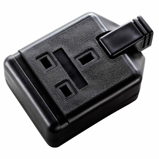 Masterplug Heavy Duty Trailing Single Socket 13A Black
