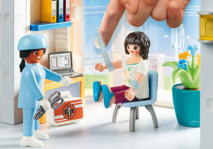 Playmobil City Life Furnished Hospital Wing
