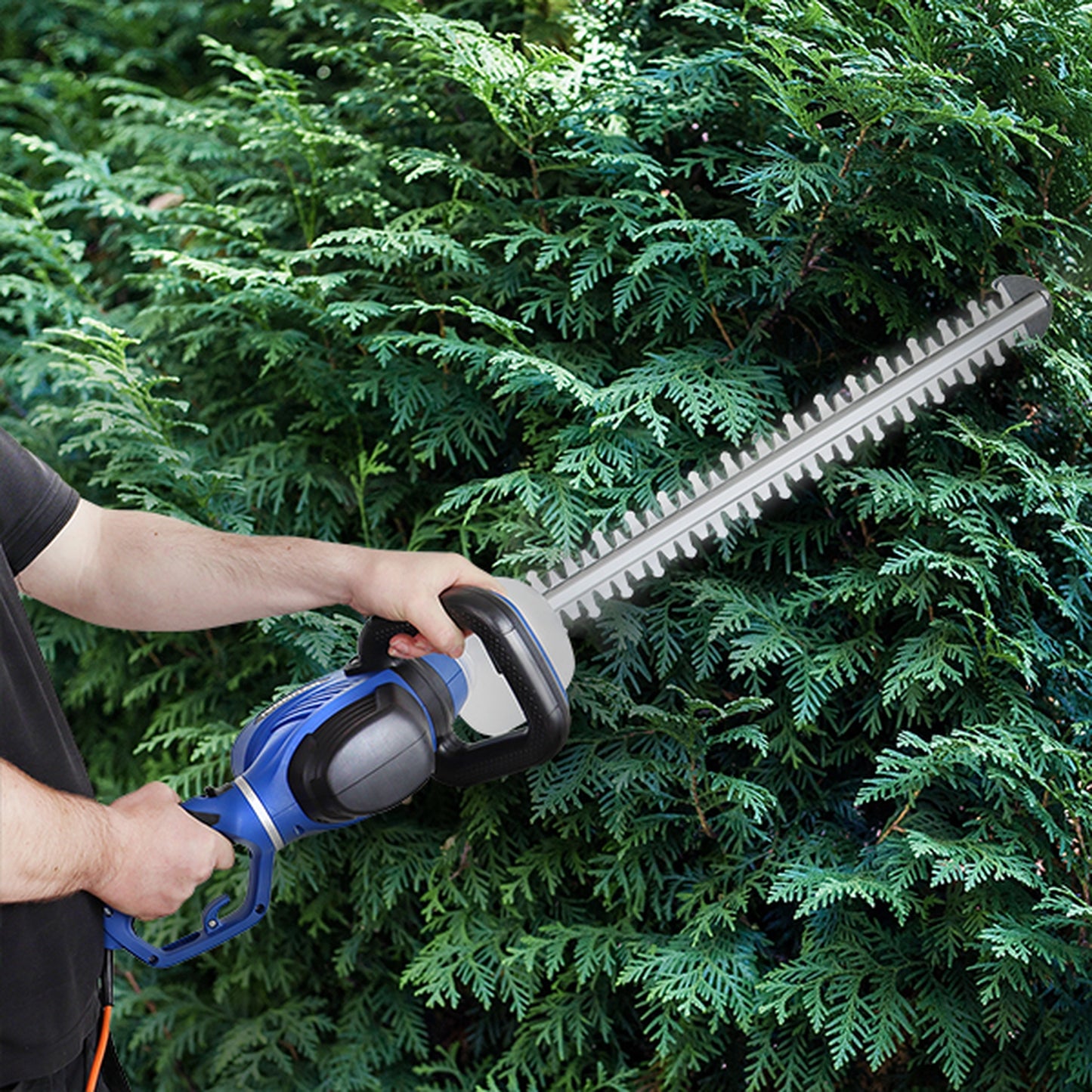 Hyundai HYHT680E Electric Hedge Trimmer 680W 610mm