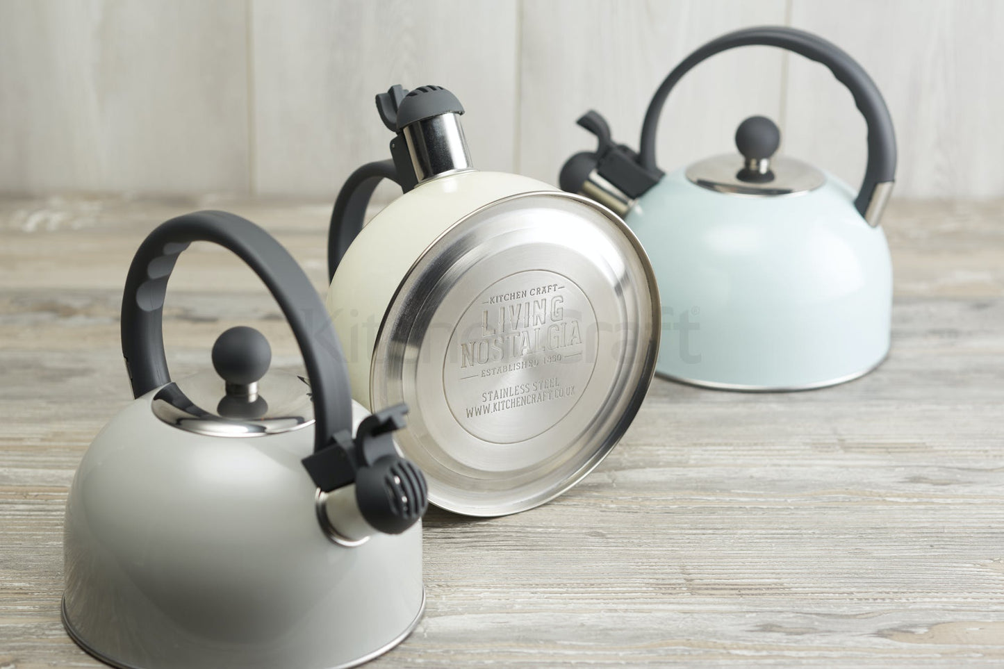 Living Nostalgia French Grey Traditional Whistling Kettle