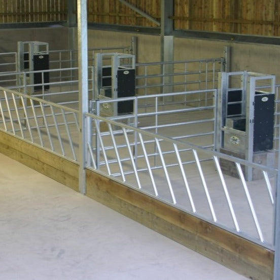 IAE Diagonal Fence Panel 915mm x 4220mm