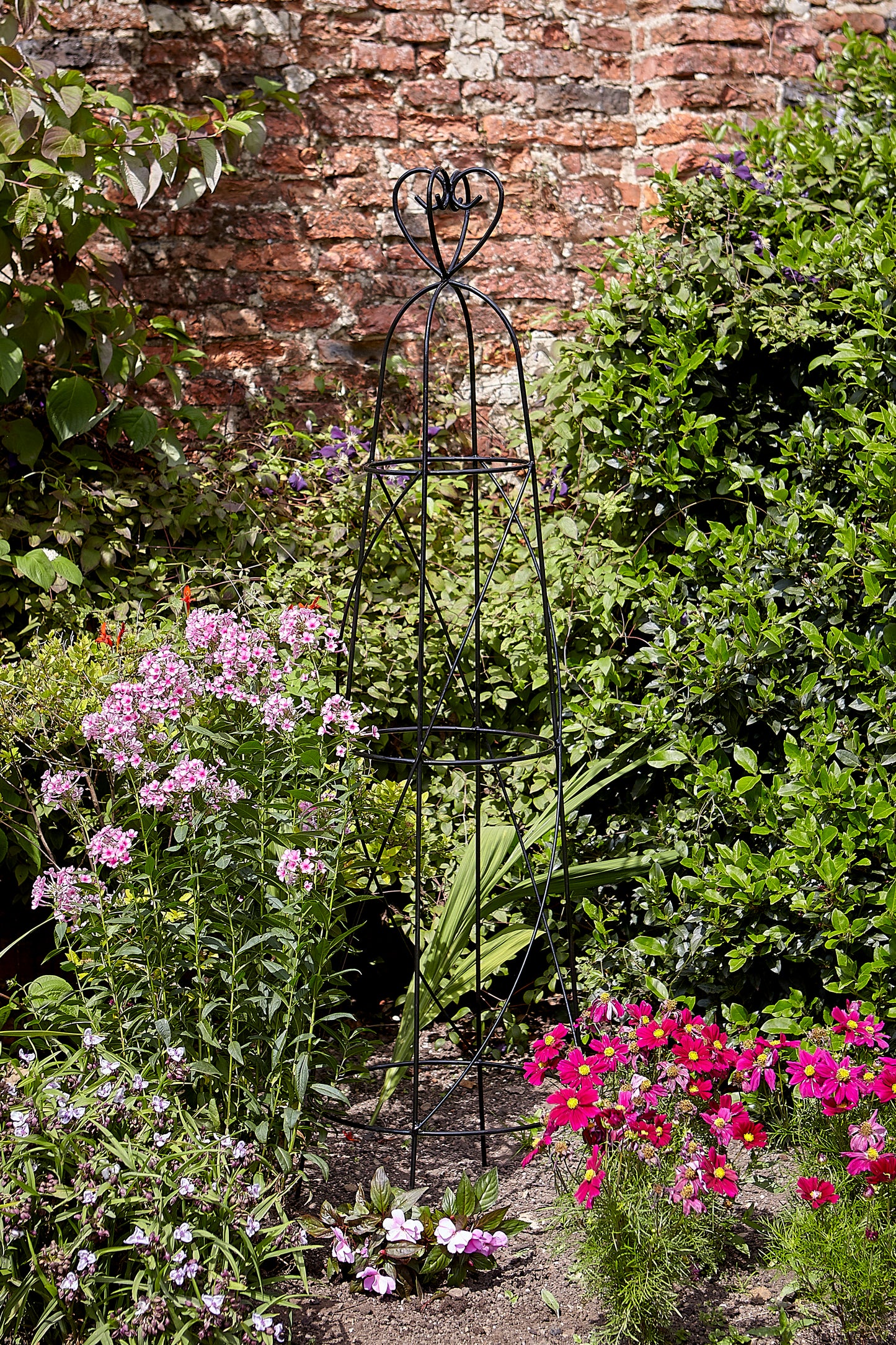 Tom Chambers Swirled Valentine Obelisk