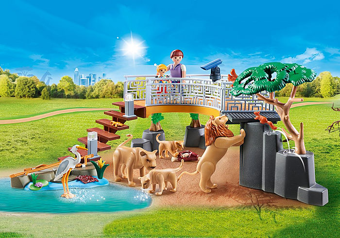 Playmobil Family Fun Outdoor Lion Enclosure – Sam Turner Sons