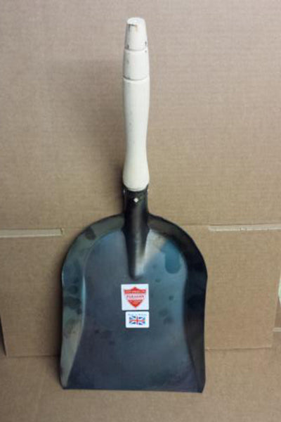 Paradean Paragon Heavy Tulip Shovel with Wooden Handle
