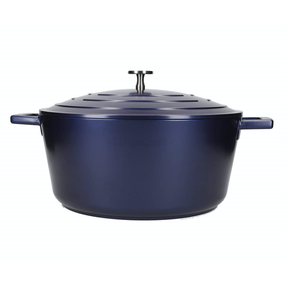 MasterClass Large Casserole Dish w/ Lid 5L