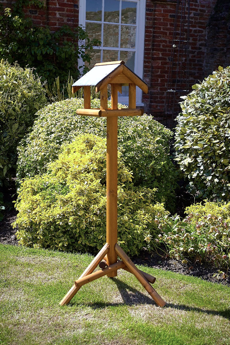 Tom Chambers Garsdale Bird Table