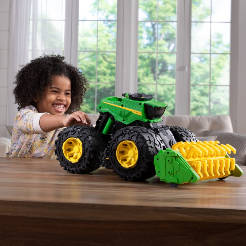 TOMY John Deere Monster Treads Super Scale Combine