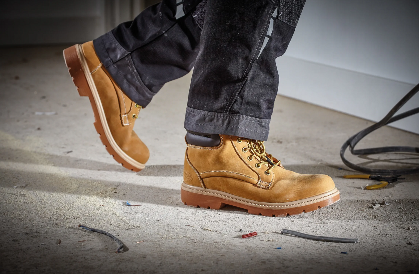 Dickies Donegal Safety Boot Honey