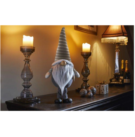 Three Kings Grey Englebert Gonk