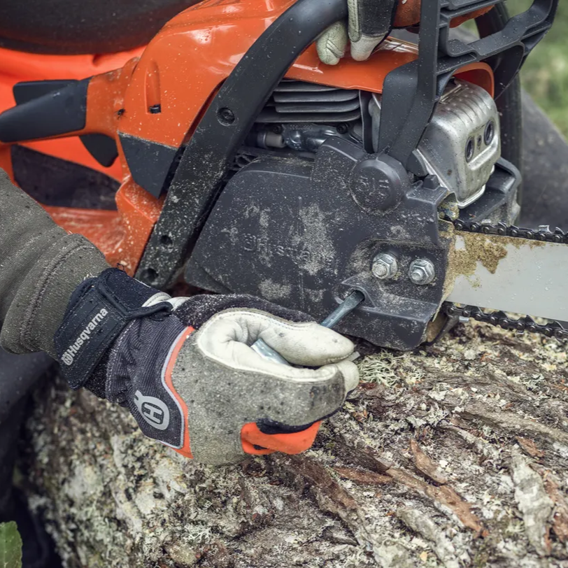 Husqvarna 135 II Petrol Chainsaw 14