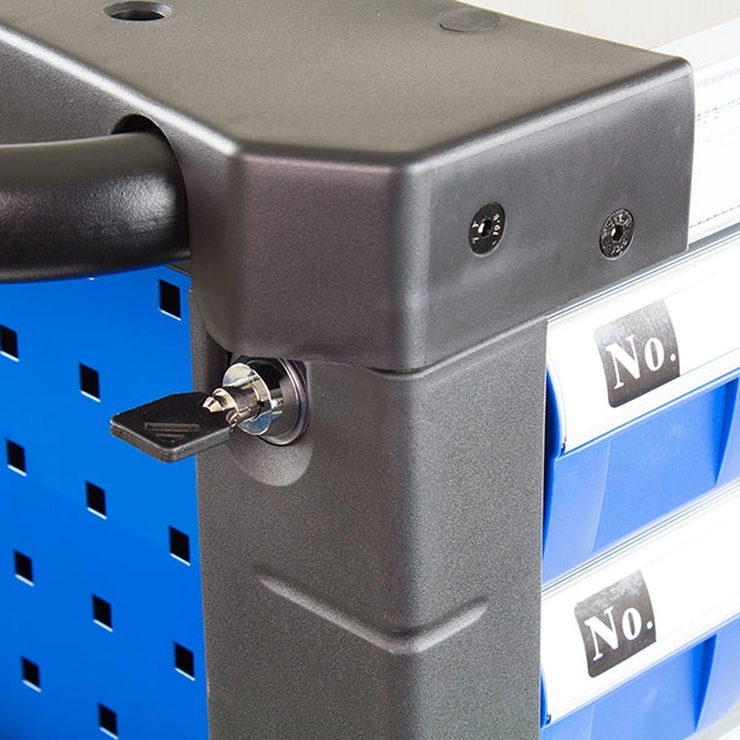 Hyundai HYTC9003 Caster Mounted Roller Tool Chest Cabinet