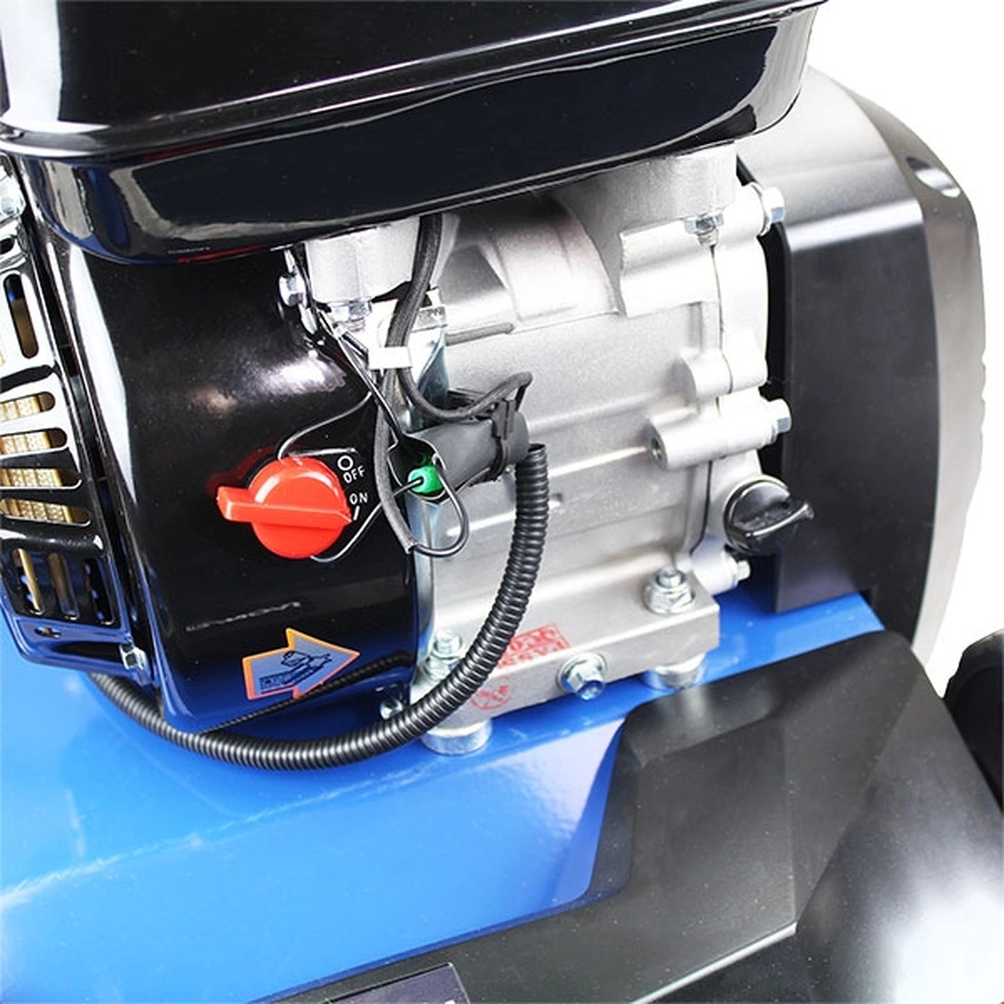 Hyundai HYSC210 Petrol Lawn Scarifier & Aerator