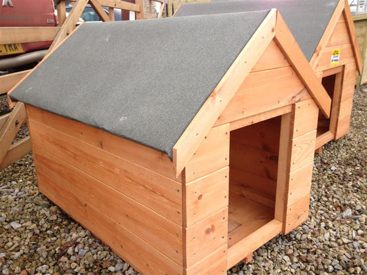 Dog Kennel - 3' x 6' x 2' x 6'