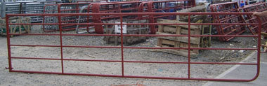 Tubular Field Gate with Gate Eyes Red 13' & 6 Rails